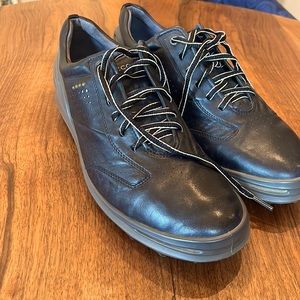 Ecco Hydro Max Spikeless Men’s Golf Shoes